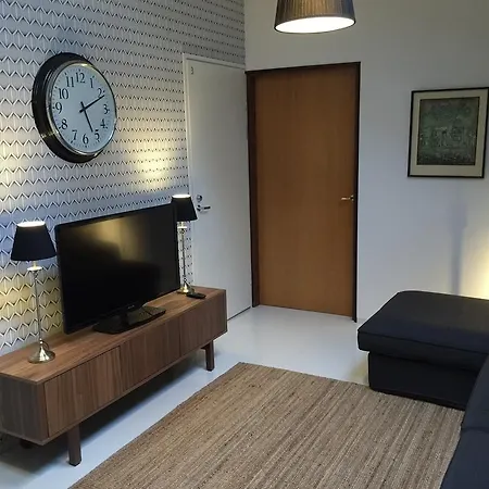Makasiini Bed & Breakfast 3*